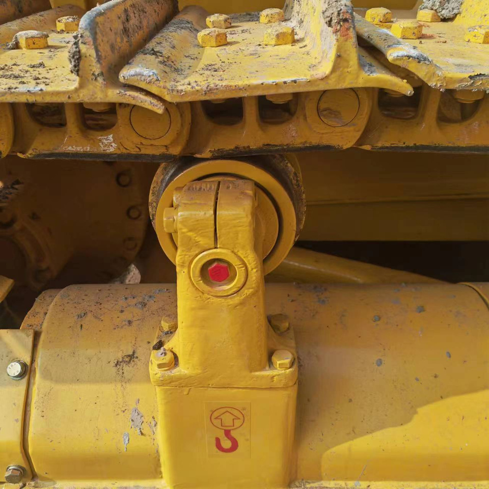 Buldožer SHANTUI SD16: slika Buldožer SHANTUI SD16 Buldožer SHANTUI SD16: slika Buldožer SHANTUI SD16