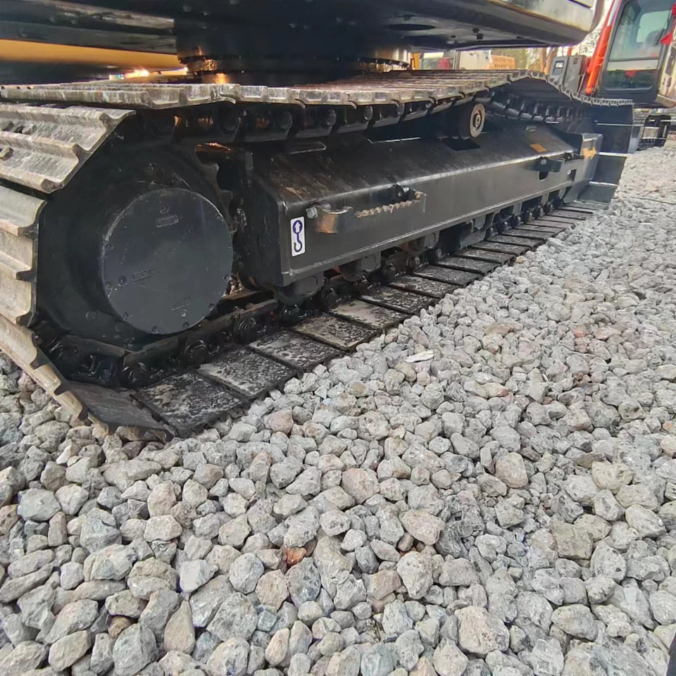 Bager gusjeničar VOLVO EC140: slika Bager gusjeničar VOLVO EC140