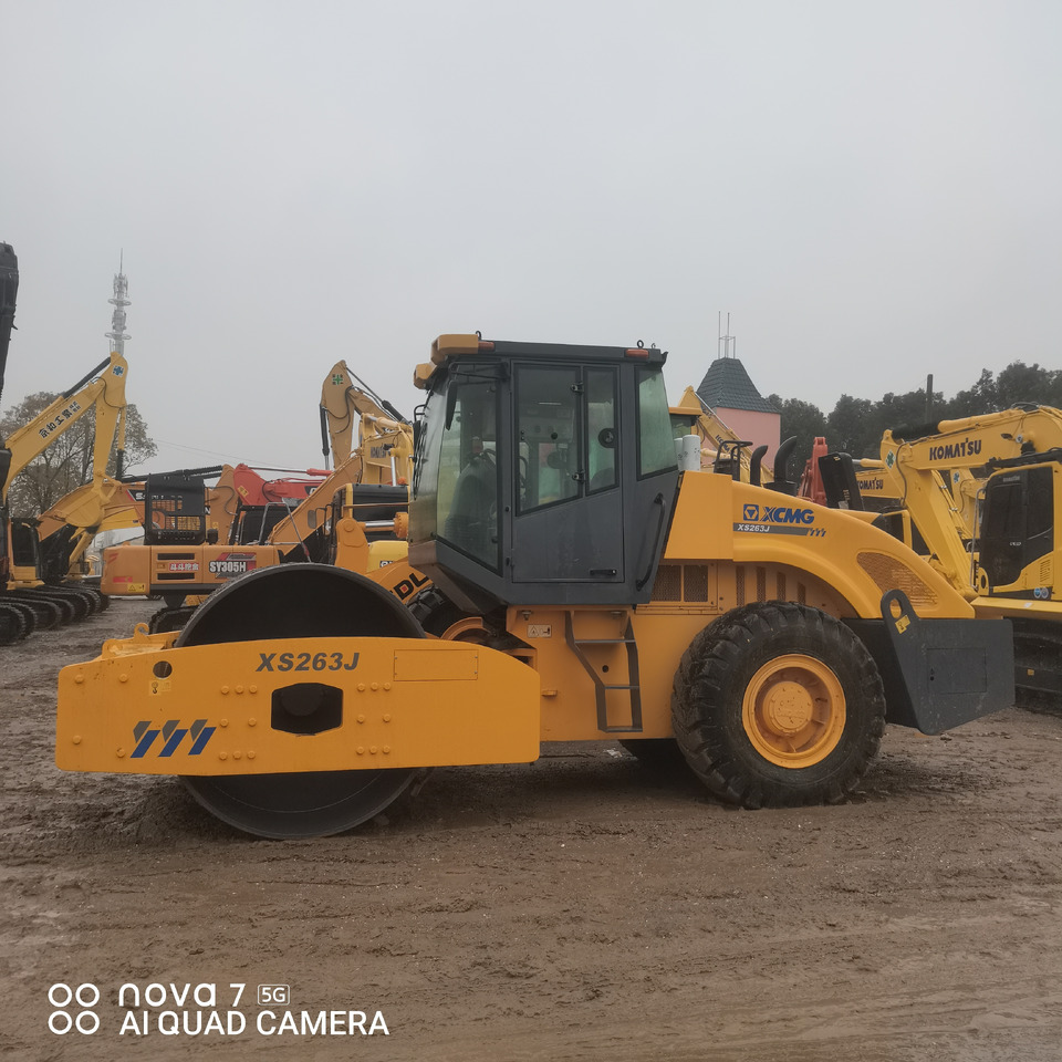 XCMG XS263J - Cestovni valjak: slika XCMG XS263J - Cestovni valjak XCMG XS263J - Cestovni valjak: slika XCMG XS263J - Cestovni valjak