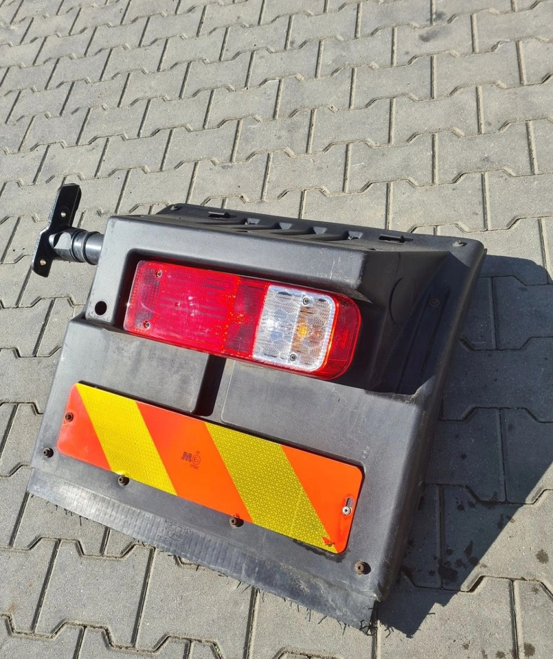 BŁOTNIK KOMPLETNY PRAWY TYŁ LAMPA CHLAPACZ MOCOWANIE FORD F-MAX CARGO - Blatobran: slika BŁOTNIK KOMPLETNY PRAWY TYŁ LAMPA CHLAPACZ MOCOWANIE FORD F-MAX CARGO - Blatobran BŁOTNIK KOMPLETNY PRAWY TYŁ LAMPA CHLAPACZ MOCOWANIE FORD F-MAX CARGO - Blatobran: slika BŁOTNIK KOMPLETNY PRAWY TYŁ LAMPA CHLAPACZ MOCOWANIE FORD F-MAX CARGO - Blatobran