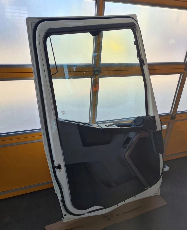 Vrata i dijelovi DRZWI KOMPLETNE LEWE RENAULT GAMA T K C RANGE ŚREDNIA KABINA: slika Vrata i dijelovi DRZWI KOMPLETNE LEWE RENAULT GAMA T K C RANGE ŚREDNIA KABINA Vrata i dijelovi DRZWI KOMPLETNE LEWE RENAULT GAMA T K C RANGE ŚREDNIA KABINA: slika Vrata i dijelovi DRZWI KOMPLETNE LEWE RENAULT GAMA T K C RANGE ŚREDNIA KABINA