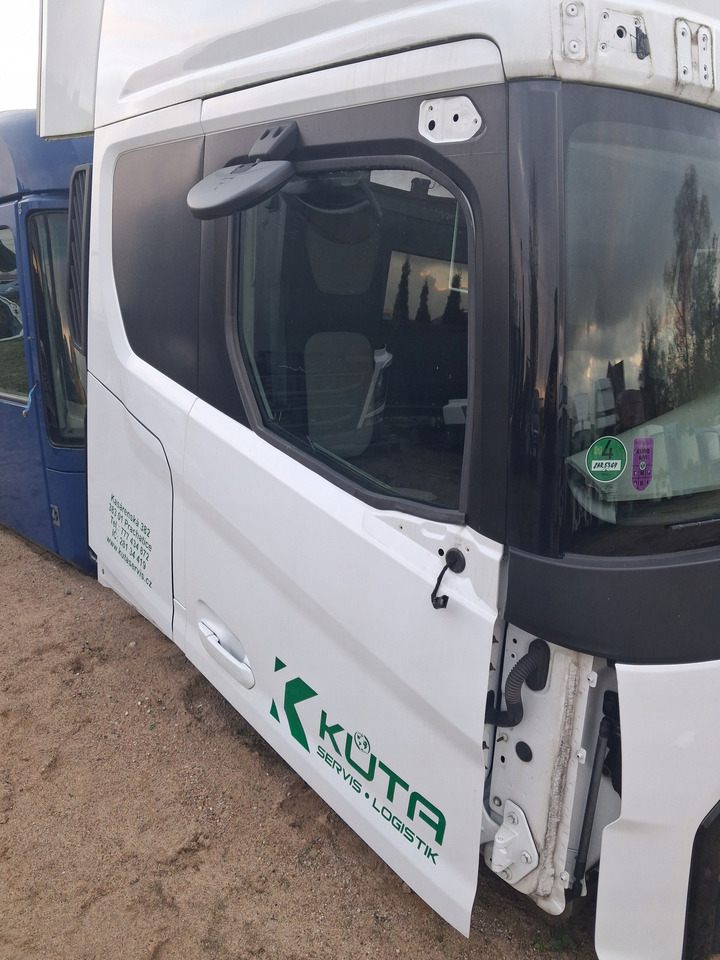 FORD KOMPLETNE PRAWE FORD F-MAX 500 TRUCKS EURO 6 - Vrata i dijelovi za Kamion: slika FORD KOMPLETNE PRAWE FORD F-MAX 500 TRUCKS EURO 6 - Vrata i dijelovi za Kamion FORD KOMPLETNE PRAWE FORD F-MAX 500 TRUCKS EURO 6 - Vrata i dijelovi za Kamion: slika FORD KOMPLETNE PRAWE FORD F-MAX 500 TRUCKS EURO 6 - Vrata i dijelovi za Kamion