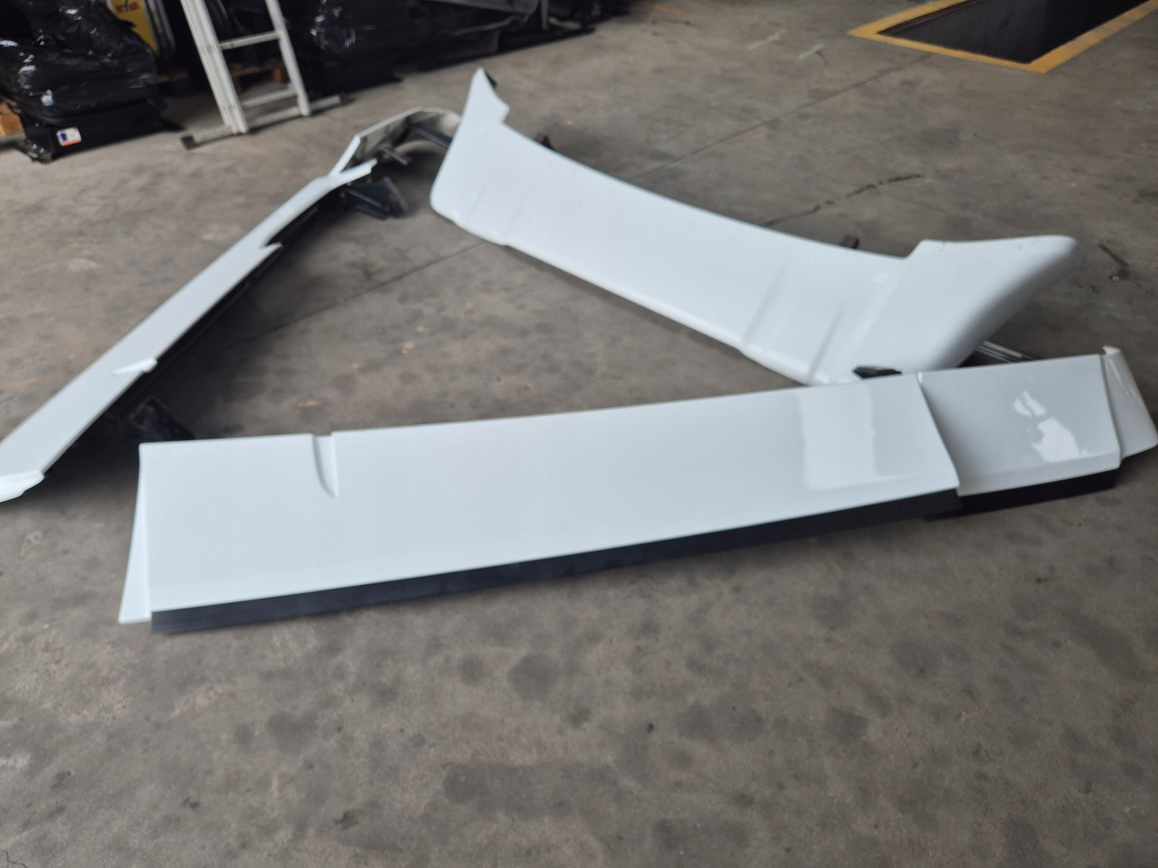 FORD SPOILERY OWIEWKI KABINY KOMPLET FORD F-MAX 500 CARGO - Aerodinamika/ Spojler za Kamion: slika FORD SPOILERY OWIEWKI KABINY KOMPLET FORD F-MAX 500 CARGO - Aerodinamika/ Spojler za Kamion FORD SPOILERY OWIEWKI KABINY KOMPLET FORD F-MAX 500 CARGO - Aerodinamika/ Spojler za Kamion: slika FORD SPOILERY OWIEWKI KABINY KOMPLET FORD F-MAX 500 CARGO - Aerodinamika/ Spojler za Kamion