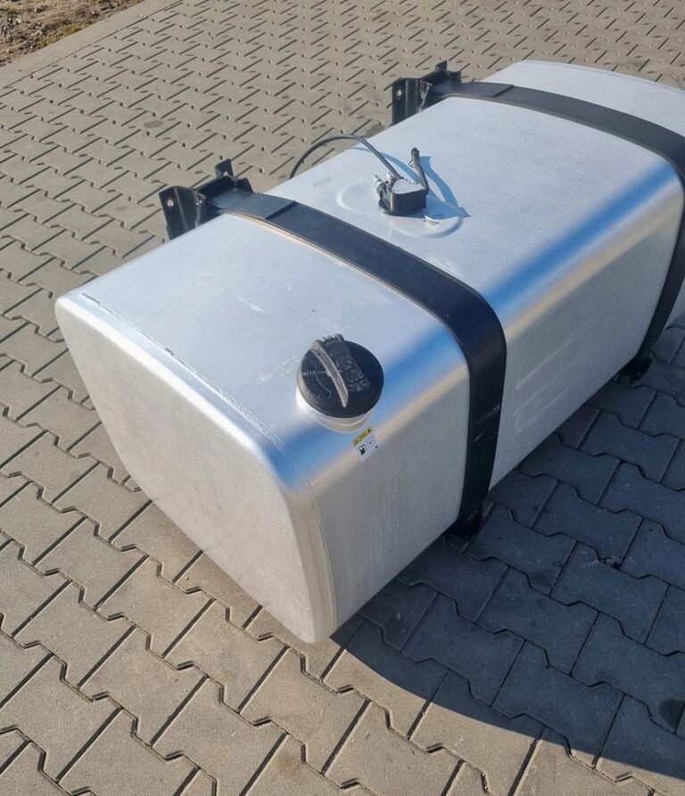 Ford F-MAX CARGO GC46 Ford F-MAX CARGO - Spremnik goriva za Kamion: slika Ford F-MAX CARGO GC46 Ford F-MAX CARGO - Spremnik goriva za Kamion Ford F-MAX CARGO GC46 Ford F-MAX CARGO - Spremnik goriva za Kamion: slika Ford F-MAX CARGO GC46 Ford F-MAX CARGO - Spremnik goriva za Kamion