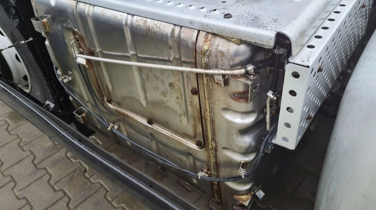 Ford TŁUMIK DPF FILTR KOMPLETNY F-MAX CARGO 500 EURO 6 Ford FORD F-MAX CARGO 500 EURO 6 - Katalizator za Kamion: slika Ford TŁUMIK DPF FILTR KOMPLETNY F-MAX CARGO 500 EURO 6 Ford FORD F-MAX CARGO 500 EURO 6 - Katalizator za Kamion Ford TŁUMIK DPF FILTR KOMPLETNY F-MAX CARGO 500 EURO 6 Ford FORD F-MAX CARGO 500 EURO 6 - Katalizator za Kamion: slika Ford TŁUMIK DPF FILTR KOMPLETNY F-MAX CARGO 500 EURO 6 Ford FORD F-MAX CARGO 500 EURO 6 - Katalizator za Kamion