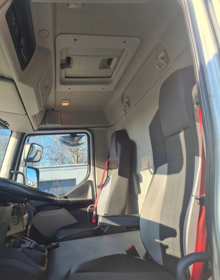 KABINA KOMPLETNA RENAULT GAMA D 210 EURO 6 2020 ROK AUTOMAT - Kabina: slika KABINA KOMPLETNA RENAULT GAMA D 210 EURO 6 2020 ROK AUTOMAT - Kabina KABINA KOMPLETNA RENAULT GAMA D 210 EURO 6 2020 ROK AUTOMAT - Kabina: slika KABINA KOMPLETNA RENAULT GAMA D 210 EURO 6 2020 ROK AUTOMAT - Kabina