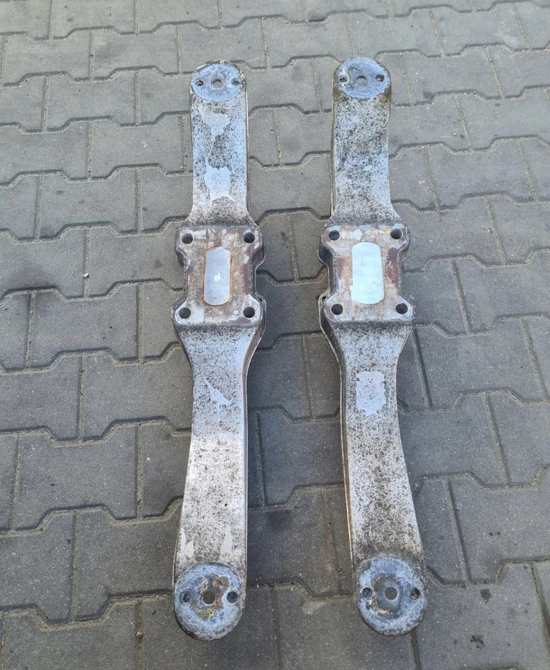 MOCOWANIE PRAWE LUB LEWE PODUSZEK ŁAPA KOŁYSKA DELFIN VOLVO FH 4 FH 5 22327290 - Ovjes: slika MOCOWANIE PRAWE LUB LEWE PODUSZEK ŁAPA KOŁYSKA DELFIN VOLVO FH 4 FH 5 22327290 - Ovjes MOCOWANIE PRAWE LUB LEWE PODUSZEK ŁAPA KOŁYSKA DELFIN VOLVO FH 4 FH 5 22327290 - Ovjes: slika MOCOWANIE PRAWE LUB LEWE PODUSZEK ŁAPA KOŁYSKA DELFIN VOLVO FH 4 FH 5 22327290 - Ovjes
