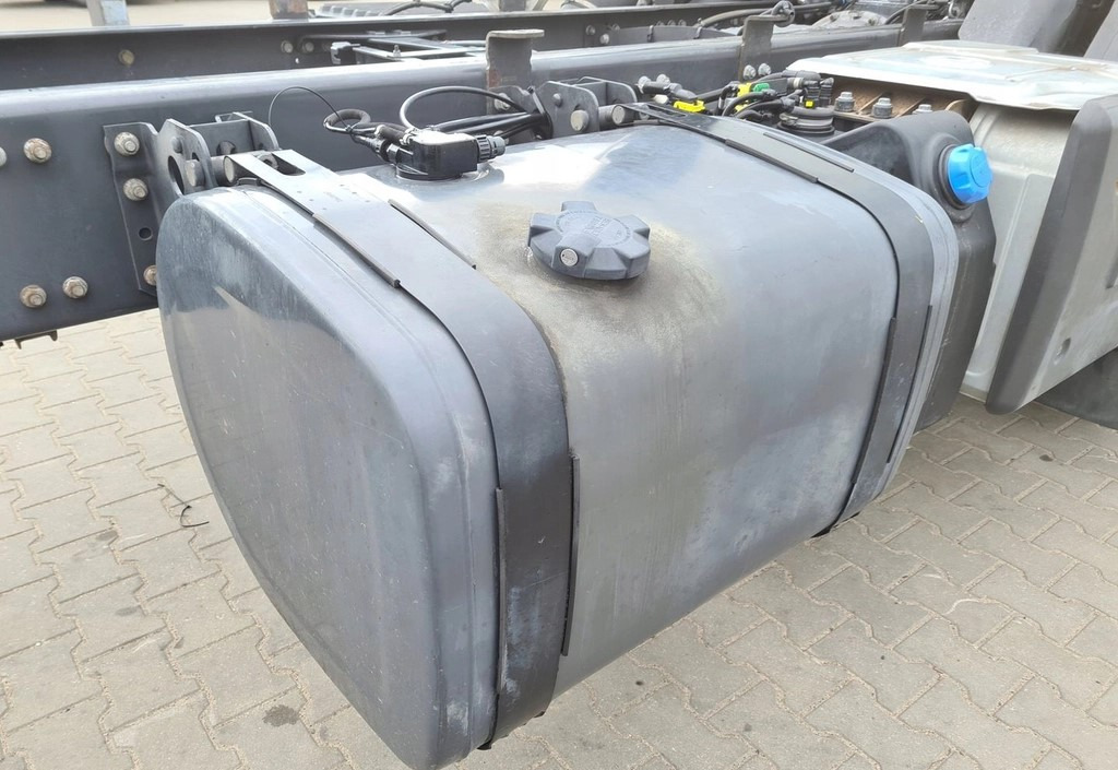 RENAULT DXI GAMA T D C VOLVO FH FM FL FE LOW DECK 21968577 - Spremnik goriva: slika RENAULT DXI GAMA T D C VOLVO FH FM FL FE LOW DECK 21968577 - Spremnik goriva RENAULT DXI GAMA T D C VOLVO FH FM FL FE LOW DECK 21968577 - Spremnik goriva: slika RENAULT DXI GAMA T D C VOLVO FH FM FL FE LOW DECK 21968577 - Spremnik goriva