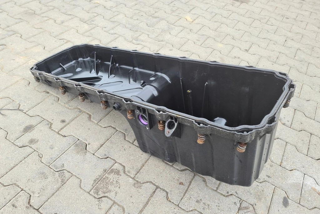 RENAULT MAGNUM DXI 13 20521170 - Korito ulja: slika RENAULT MAGNUM DXI 13 20521170 - Korito ulja RENAULT MAGNUM DXI 13 20521170 - Korito ulja: slika RENAULT MAGNUM DXI 13 20521170 - Korito ulja