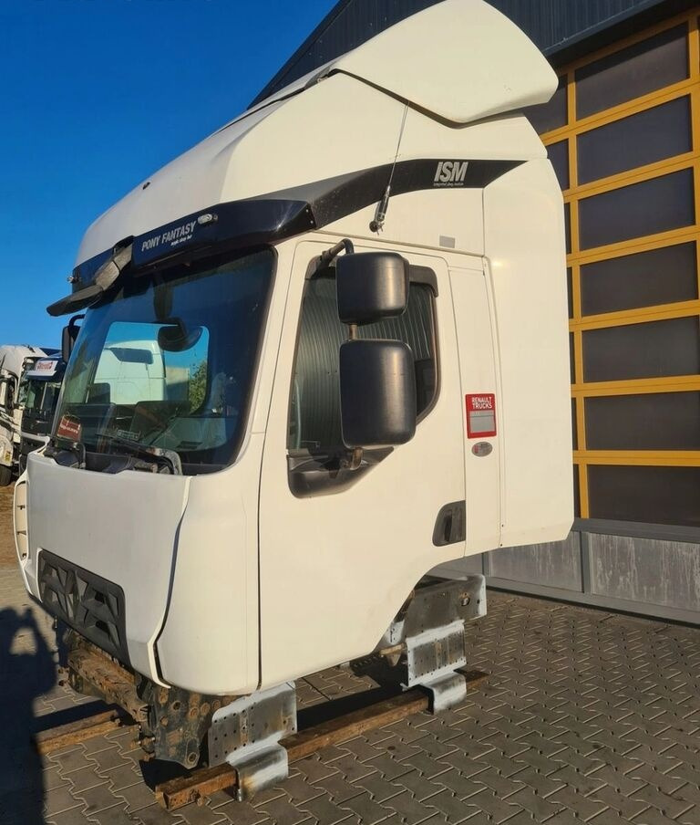 Renault GAMA D12 EURO 6 truck - Kabina za Kamion: slika Renault GAMA D12 EURO 6 truck - Kabina za Kamion Renault GAMA D12 EURO 6 truck - Kabina za Kamion: slika Renault GAMA D12 EURO 6 truck - Kabina za Kamion