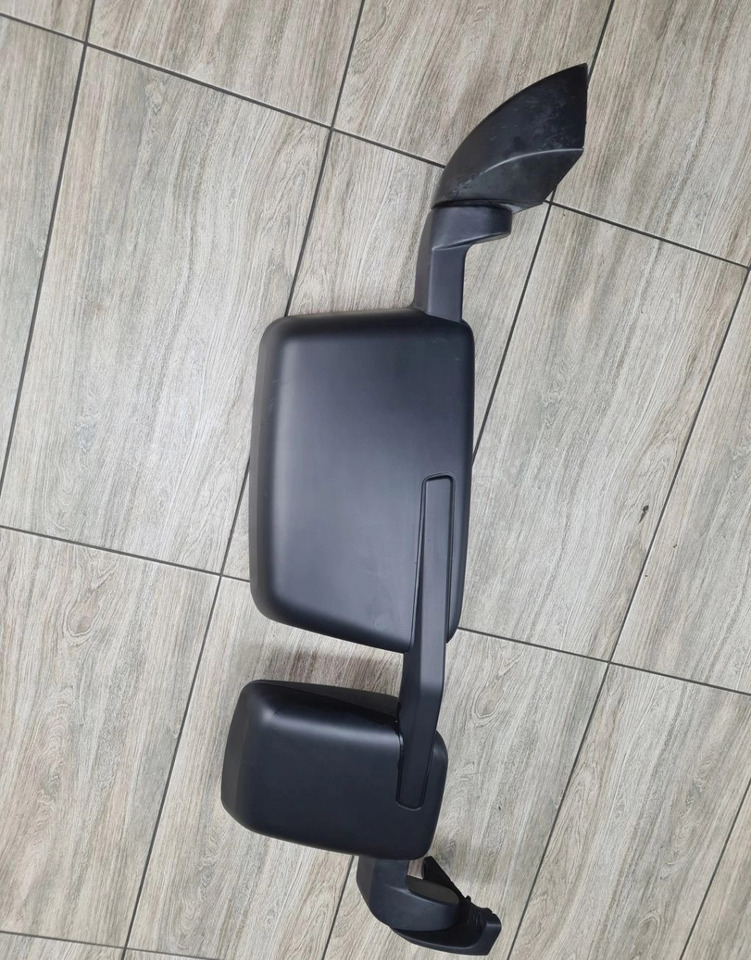 Renault GAMA T C K RANGE - Retrovizor: slika Renault GAMA T C K RANGE - Retrovizor Renault GAMA T C K RANGE - Retrovizor: slika Renault GAMA T C K RANGE - Retrovizor