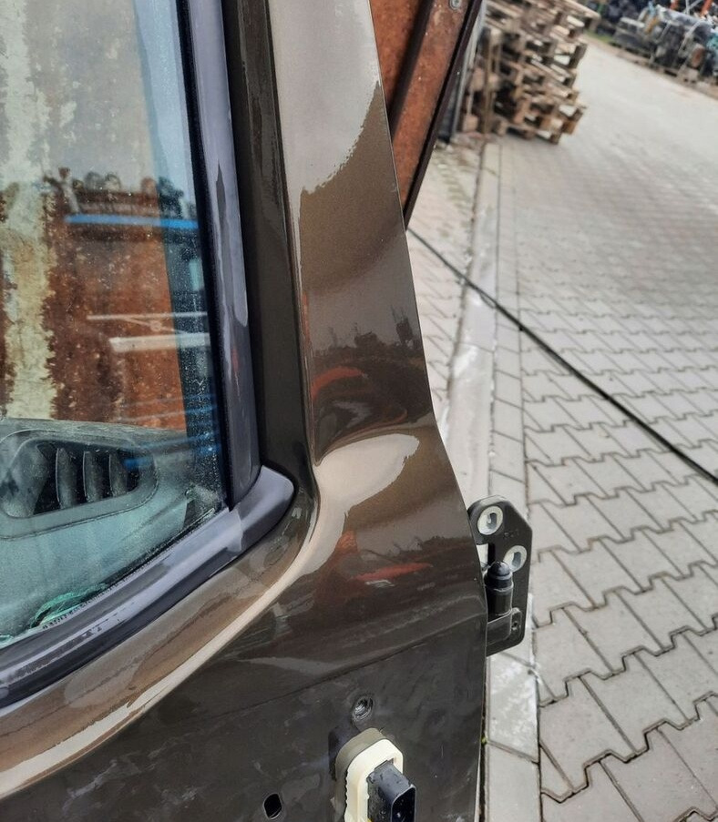 Renault GAMA T K C RANGE - Vrata i dijelovi za Kamion: slika Renault GAMA T K C RANGE - Vrata i dijelovi za Kamion Renault GAMA T K C RANGE - Vrata i dijelovi za Kamion: slika Renault GAMA T K C RANGE - Vrata i dijelovi za Kamion