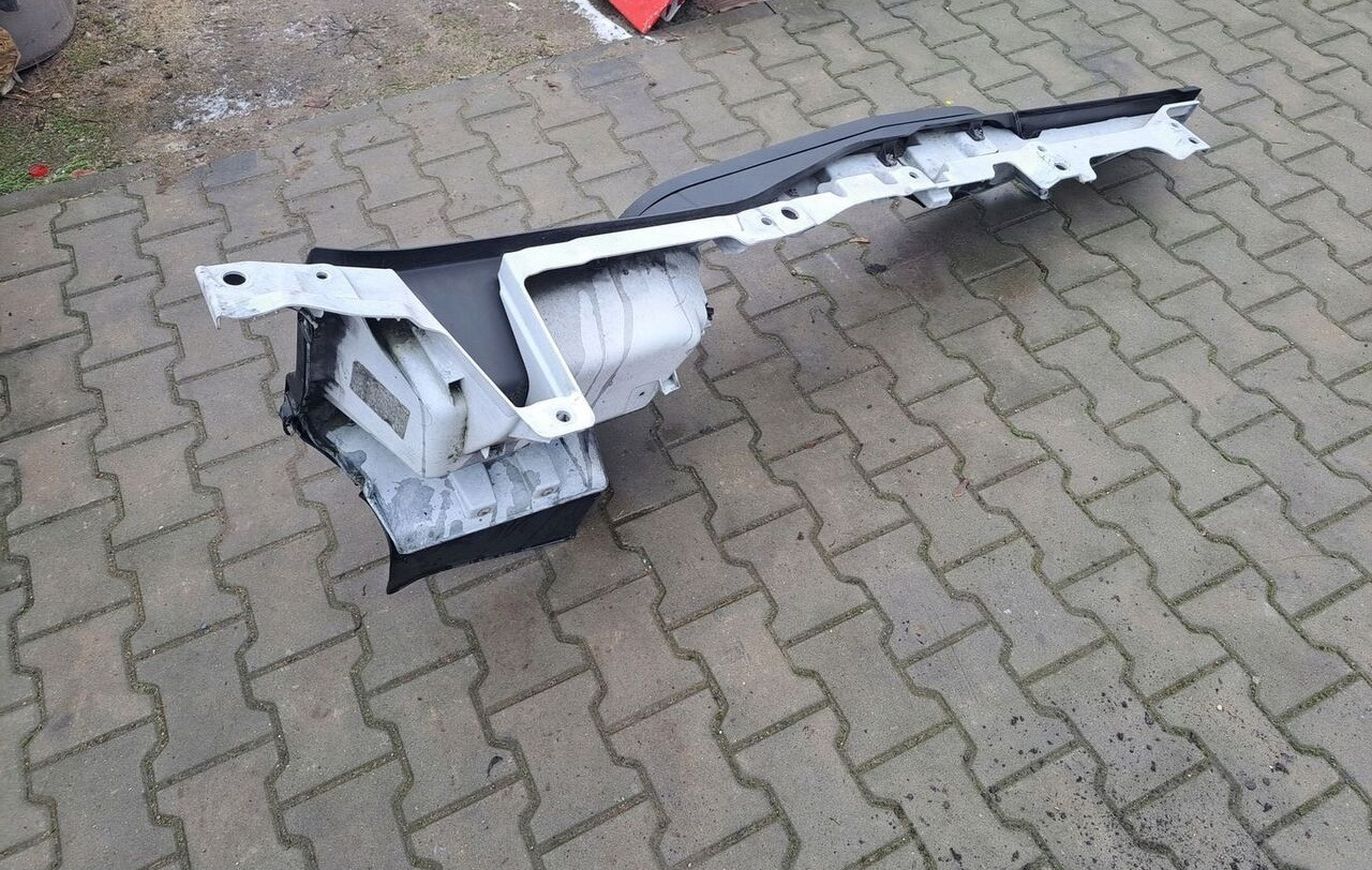 Renault STOPNICA GÓRNA STOPIEŃ PRAWY RENAULT GAMA T RANGE - Prag za Kamion: slika Renault STOPNICA GÓRNA STOPIEŃ PRAWY RENAULT GAMA T RANGE - Prag za Kamion Renault STOPNICA GÓRNA STOPIEŃ PRAWY RENAULT GAMA T RANGE - Prag za Kamion: slika Renault STOPNICA GÓRNA STOPIEŃ PRAWY RENAULT GAMA T RANGE - Prag za Kamion