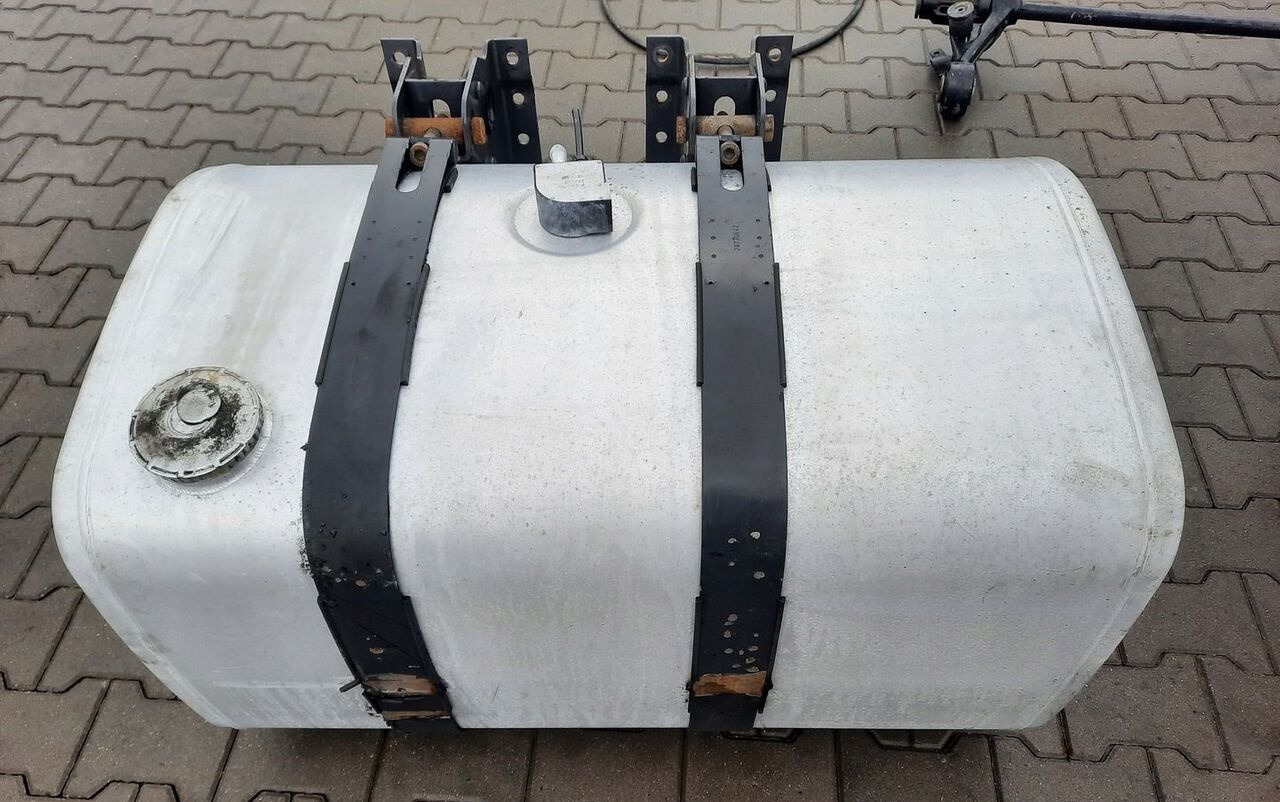 Renault ZBIORNIK PALIWA RENAULT GAMA T LOW DECK 100x69x56 1 - Spremnik goriva za Kamion: slika Renault ZBIORNIK PALIWA RENAULT GAMA T LOW DECK 100x69x56 1 - Spremnik goriva za Kamion Renault ZBIORNIK PALIWA RENAULT GAMA T LOW DECK 100x69x56 1 - Spremnik goriva za Kamion: slika Renault ZBIORNIK PALIWA RENAULT GAMA T LOW DECK 100x69x56 1 - Spremnik goriva za Kamion