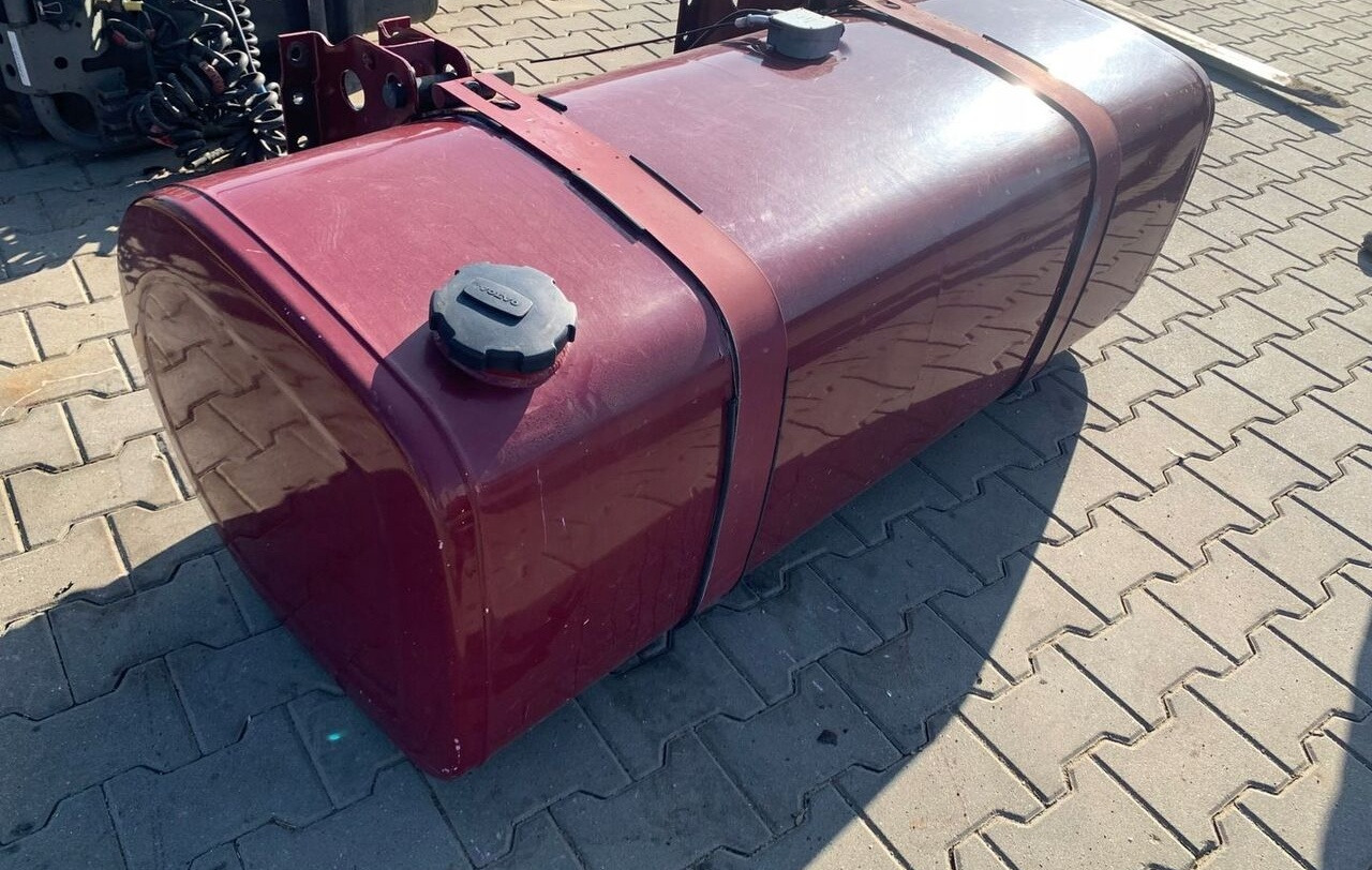 Renault ZBIORNIK PALIWA RENAULT GAMA T LOW DECK 150x69x56 1 - Spremnik goriva za Kamion: slika Renault ZBIORNIK PALIWA RENAULT GAMA T LOW DECK 150x69x56 1 - Spremnik goriva za Kamion Renault ZBIORNIK PALIWA RENAULT GAMA T LOW DECK 150x69x56 1 - Spremnik goriva za Kamion: slika Renault ZBIORNIK PALIWA RENAULT GAMA T LOW DECK 150x69x56 1 - Spremnik goriva za Kamion