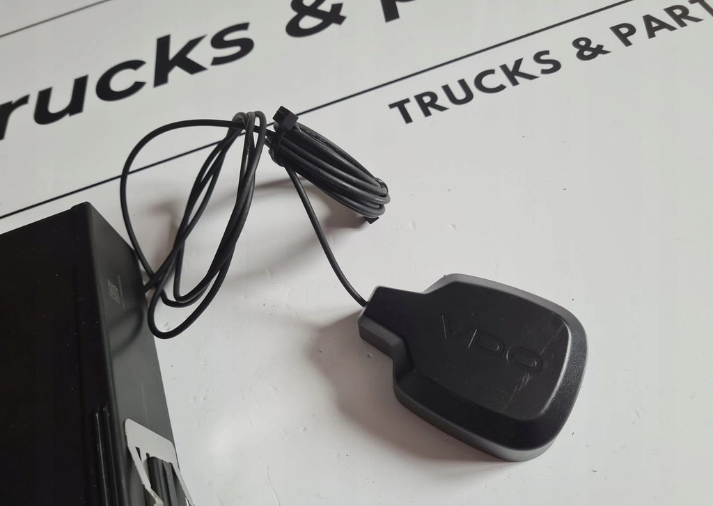 VDO TACHOGRAF VDO 12V/24V R4.1 2024 ROK 2 GENERACJI - Tahograf za Kamion: slika VDO TACHOGRAF VDO 12V/24V R4.1 2024 ROK 2 GENERACJI - Tahograf za Kamion VDO TACHOGRAF VDO 12V/24V R4.1 2024 ROK 2 GENERACJI - Tahograf za Kamion: slika VDO TACHOGRAF VDO 12V/24V R4.1 2024 ROK 2 GENERACJI - Tahograf za Kamion