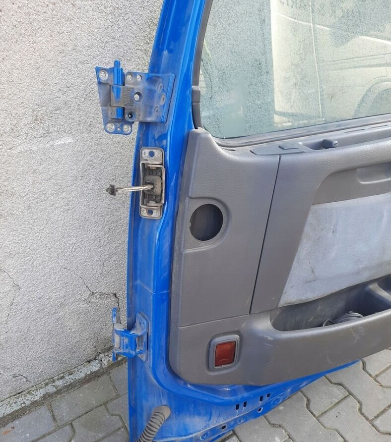 Volvo FH 12 13 - Vrata i dijelovi za Kamion: slika Volvo FH 12 13 - Vrata i dijelovi za Kamion Volvo FH 12 13 - Vrata i dijelovi za Kamion: slika Volvo FH 12 13 - Vrata i dijelovi za Kamion