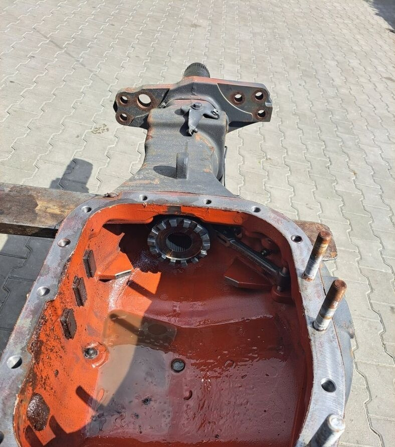 Volvo OBUDOWA MOSTU POCHWA VOLVO FH FMX 6x4 RS1370HV 3101G9315 - Prijenos za Kamion: slika Volvo OBUDOWA MOSTU POCHWA VOLVO FH FMX 6x4 RS1370HV 3101G9315 - Prijenos za Kamion Volvo OBUDOWA MOSTU POCHWA VOLVO FH FMX 6x4 RS1370HV 3101G9315 - Prijenos za Kamion: slika Volvo OBUDOWA MOSTU POCHWA VOLVO FH FMX 6x4 RS1370HV 3101G9315 - Prijenos za Kamion
