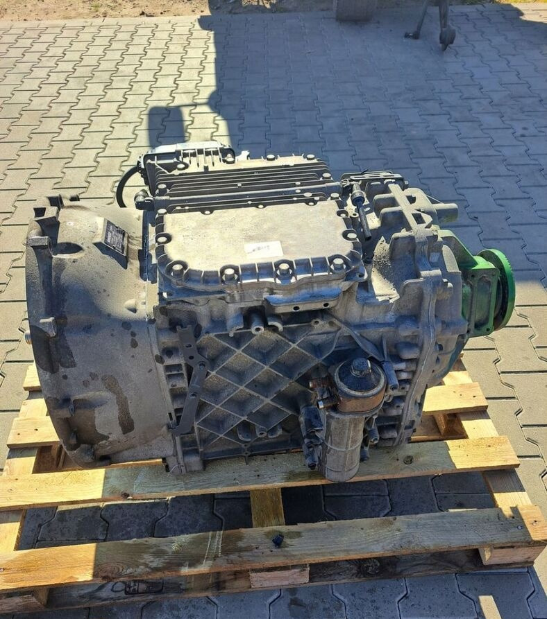 Volvo SKRZYNIA BIEGÓW RENAULT GAMA T ATO2612E VOLVO FH 4 ATO - Mjenjač za Kamion: slika Volvo SKRZYNIA BIEGÓW RENAULT GAMA T ATO2612E VOLVO FH 4 ATO - Mjenjač za Kamion Volvo SKRZYNIA BIEGÓW RENAULT GAMA T ATO2612E VOLVO FH 4 ATO - Mjenjač za Kamion: slika Volvo SKRZYNIA BIEGÓW RENAULT GAMA T ATO2612E VOLVO FH 4 ATO - Mjenjač za Kamion