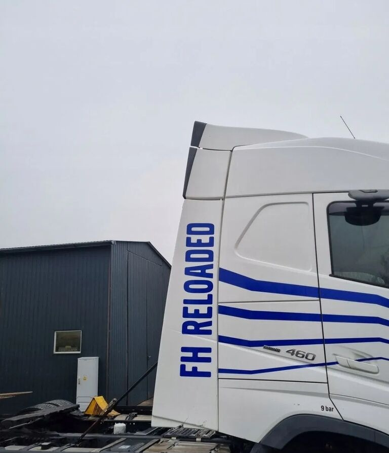 Volvo Y OWIEWKI KABINY KOMPLET FH 4 5 EURO 6 LIFT GLOBETROTTER Volvo VOLVO FH 4 5 EURO 6 LIFT GLOBETROTTER - Aerodinamika/ Spojler za Kamion: slika Volvo Y OWIEWKI KABINY KOMPLET FH 4 5 EURO 6 LIFT GLOBETROTTER Volvo VOLVO FH 4 5 EURO 6 LIFT GLOBETROTTER - Aerodinamika/ Spojler za Kamion Volvo Y OWIEWKI KABINY KOMPLET FH 4 5 EURO 6 LIFT GLOBETROTTER Volvo VOLVO FH 4 5 EURO 6 LIFT GLOBETROTTER - Aerodinamika/ Spojler za Kamion: slika Volvo Y OWIEWKI KABINY KOMPLET FH 4 5 EURO 6 LIFT GLOBETROTTER Volvo VOLVO FH 4 5 EURO 6 LIFT GLOBETROTTER - Aerodinamika/ Spojler za Kamion