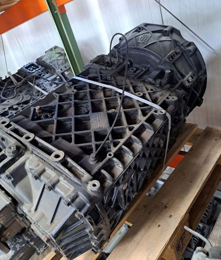 ZF ECOSPLIT 16s2220 16s2221 Z RETARDEREM RENAULT - Mjenjač za Kamion: slika ZF ECOSPLIT 16s2220 16s2221 Z RETARDEREM RENAULT - Mjenjač za Kamion ZF ECOSPLIT 16s2220 16s2221 Z RETARDEREM RENAULT - Mjenjač za Kamion: slika ZF ECOSPLIT 16s2220 16s2221 Z RETARDEREM RENAULT - Mjenjač za Kamion