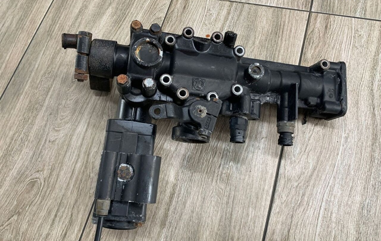ZF WYBIERAK BIEGÓW ZF 6s850 RENAULT MIDLUM VOLVO FL 1346307046 - Mjenjač i dijelovi za Kamion: slika ZF WYBIERAK BIEGÓW ZF 6s850 RENAULT MIDLUM VOLVO FL 1346307046 - Mjenjač i dijelovi za Kamion ZF WYBIERAK BIEGÓW ZF 6s850 RENAULT MIDLUM VOLVO FL 1346307046 - Mjenjač i dijelovi za Kamion: slika ZF WYBIERAK BIEGÓW ZF 6s850 RENAULT MIDLUM VOLVO FL 1346307046 - Mjenjač i dijelovi za Kamion