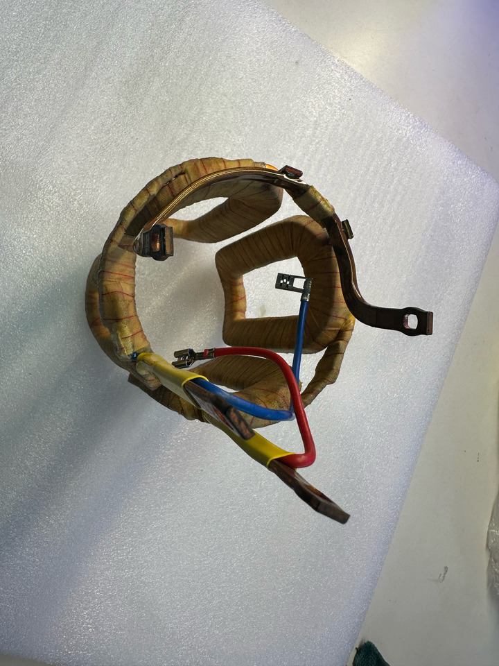 Woda field coil Bosch - Starter za Kamion: slika Woda field coil Bosch - Starter za Kamion Woda field coil Bosch - Starter za Kamion: slika Woda field coil Bosch - Starter za Kamion