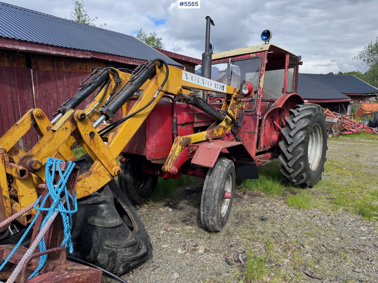 1969 Volvo BM 600 w/ Hymas front loader - Traktor: slika 1969 Volvo BM 600 w/ Hymas front loader - Traktor 1969 Volvo BM 600 w/ Hymas front loader - Traktor: slika 1969 Volvo BM 600 w/ Hymas front loader - Traktor