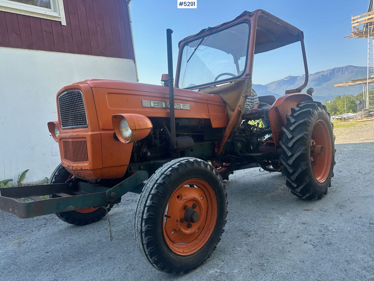 1973 Fiat 215 L tractor. SEE VIDEO. - Traktor: slika 1973 Fiat 215 L tractor. SEE VIDEO. - Traktor 1973 Fiat 215 L tractor. SEE VIDEO. - Traktor: slika 1973 Fiat 215 L tractor. SEE VIDEO. - Traktor