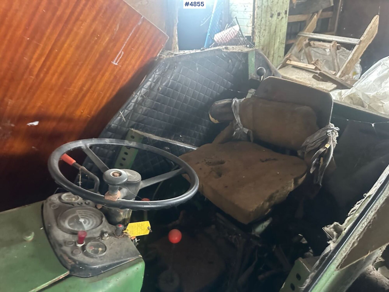 Traktor 1980 John Deere 1030 tractor w/ twin deck and duun cabin. See hours.: slika Traktor 1980 John Deere 1030 tractor w/ twin deck and duun cabin. See hours.