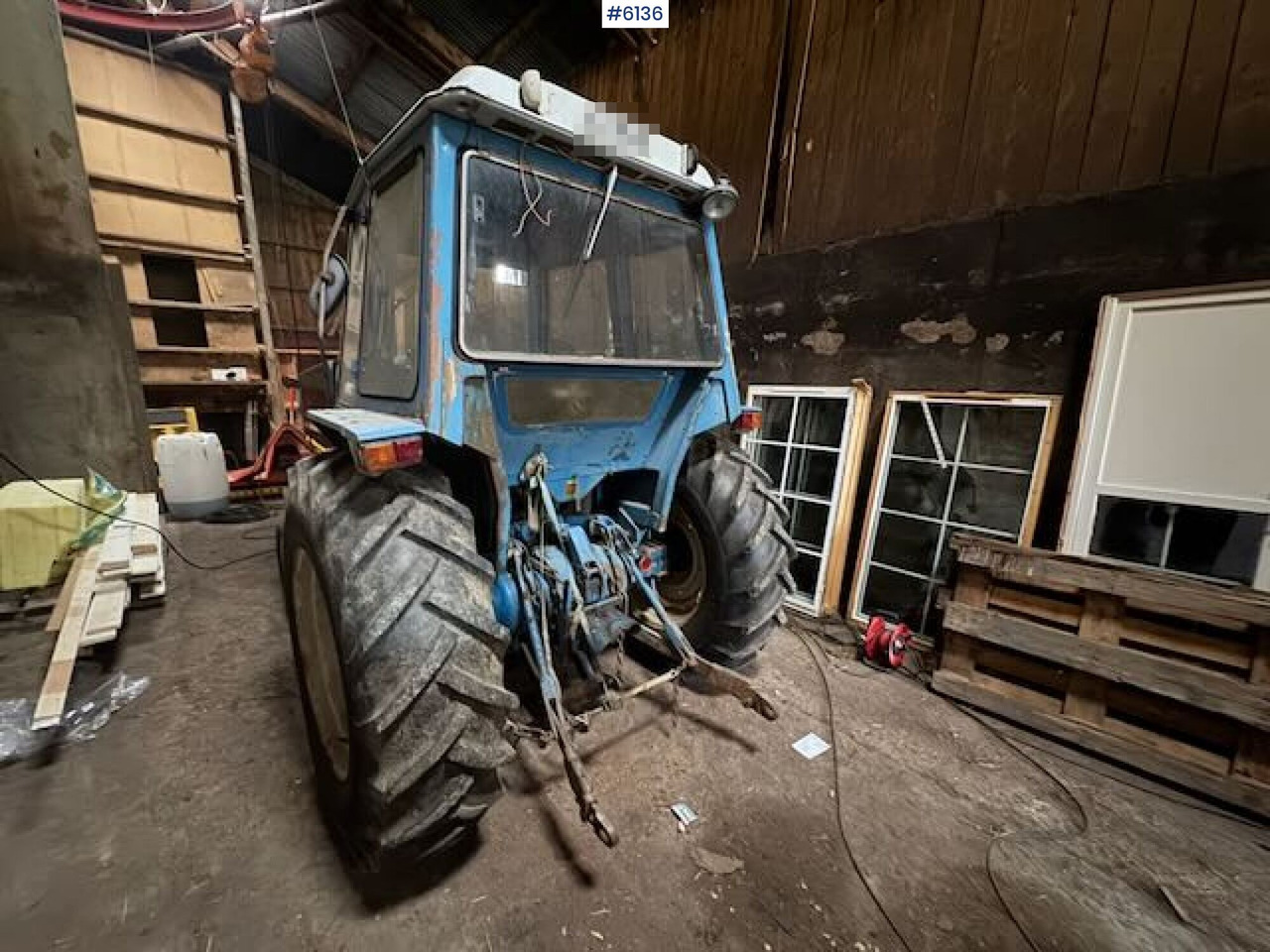 1981 Ford 4600 with front loader! - Traktor: slika  1981 Ford 4600 with front loader! - Traktor 1981 Ford 4600 with front loader! - Traktor: slika  1981 Ford 4600 with front loader! - Traktor