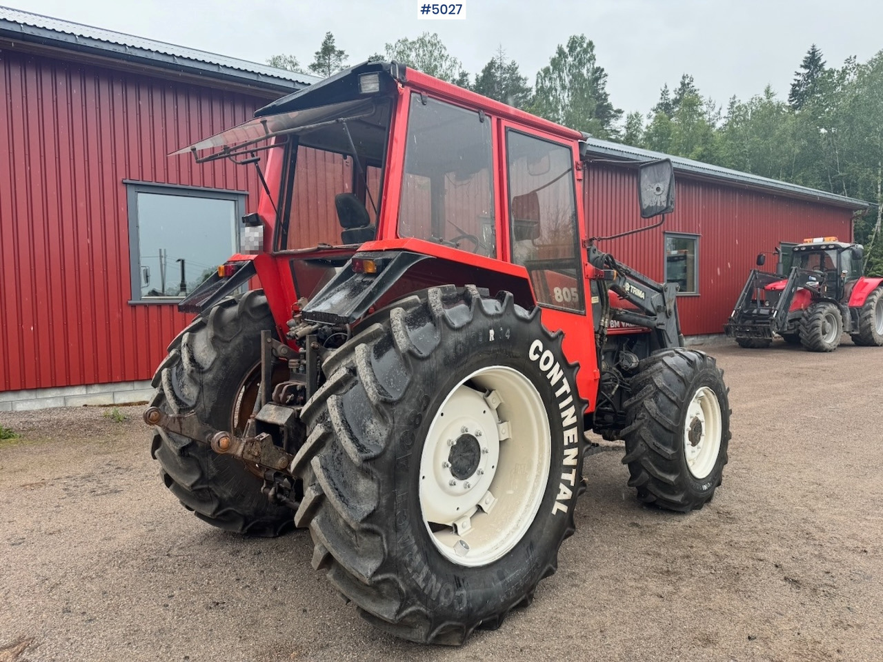 Zakup  1985 Volvo Valmet 805 Turbo 4x4 w/ Front loader 1985 Volvo Valmet 805 Turbo 4x4 w/ Front loader: slika Zakup  1985 Volvo Valmet 805 Turbo 4x4 w/ Front loader 1985 Volvo Valmet 805 Turbo 4x4 w/ Front loader