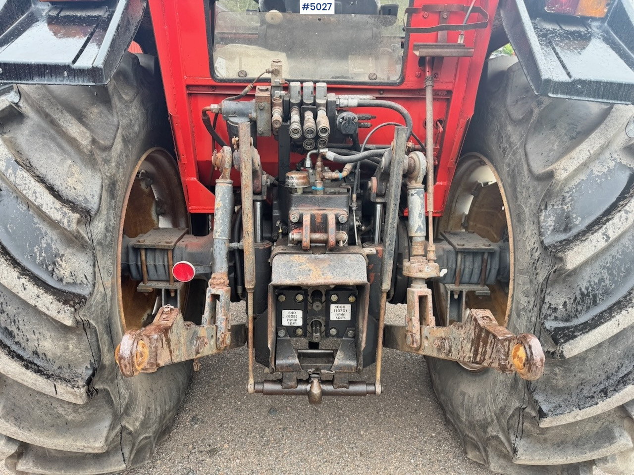 Zakup  1985 Volvo Valmet 805 Turbo 4x4 w/ Front loader 1985 Volvo Valmet 805 Turbo 4x4 w/ Front loader: slika Zakup  1985 Volvo Valmet 805 Turbo 4x4 w/ Front loader 1985 Volvo Valmet 805 Turbo 4x4 w/ Front loader