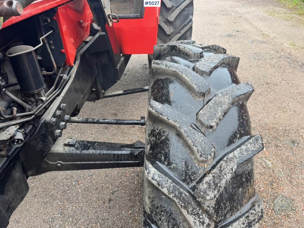 Zakup  1985 Volvo Valmet 805 Turbo 4x4 w/ Front loader 1985 Volvo Valmet 805 Turbo 4x4 w/ Front loader: slika Zakup  1985 Volvo Valmet 805 Turbo 4x4 w/ Front loader 1985 Volvo Valmet 805 Turbo 4x4 w/ Front loader