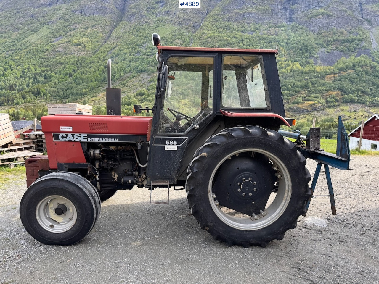 1986 Case International 585 - Traktor: slika 1986 Case International 585 - Traktor 1986 Case International 585 - Traktor: slika 1986 Case International 585 - Traktor