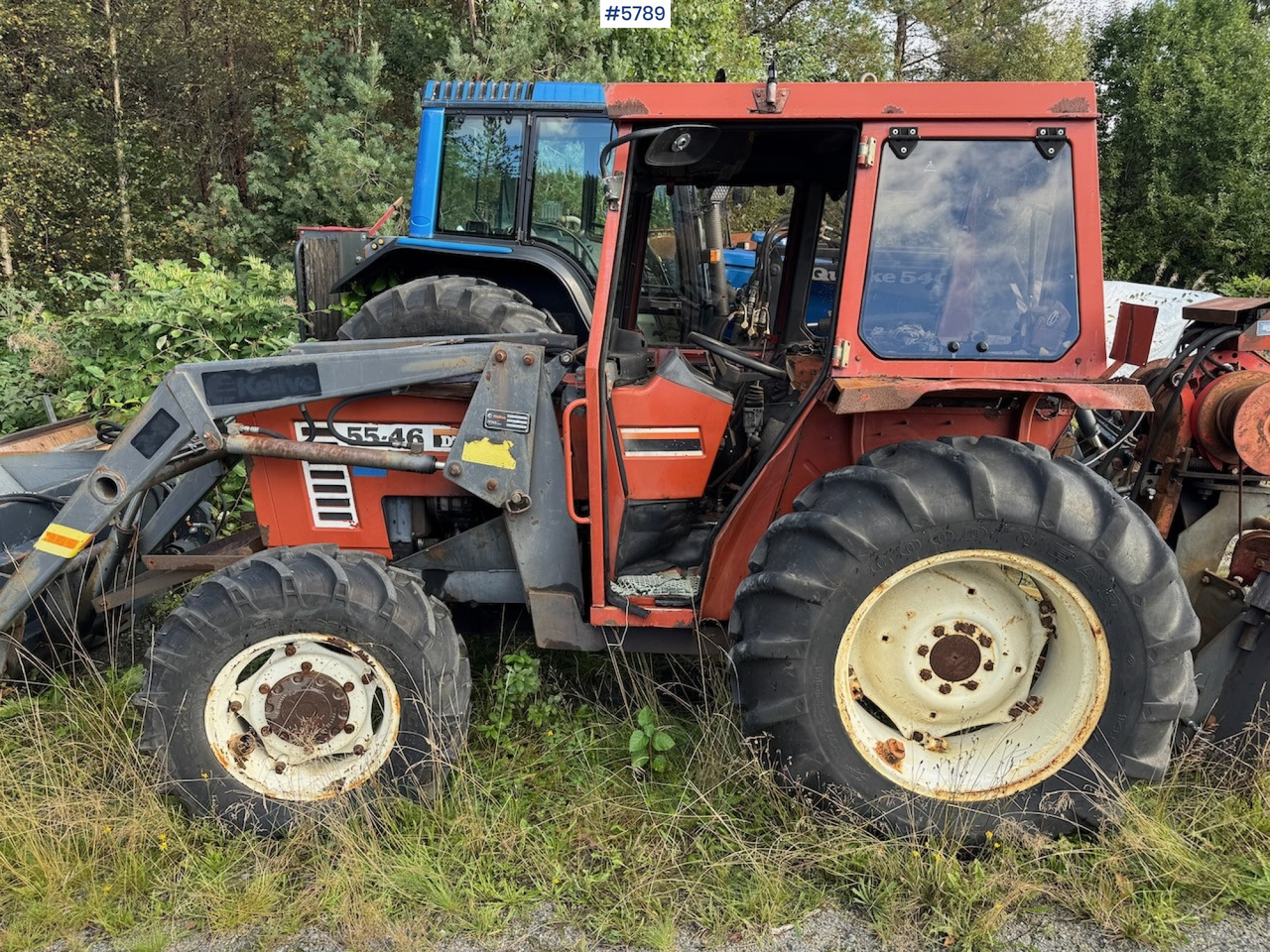 1986 Fiat 55-46 DT w/ front loader. - Traktor: slika 1986 Fiat 55-46 DT w/ front loader. - Traktor 1986 Fiat 55-46 DT w/ front loader. - Traktor: slika 1986 Fiat 55-46 DT w/ front loader. - Traktor