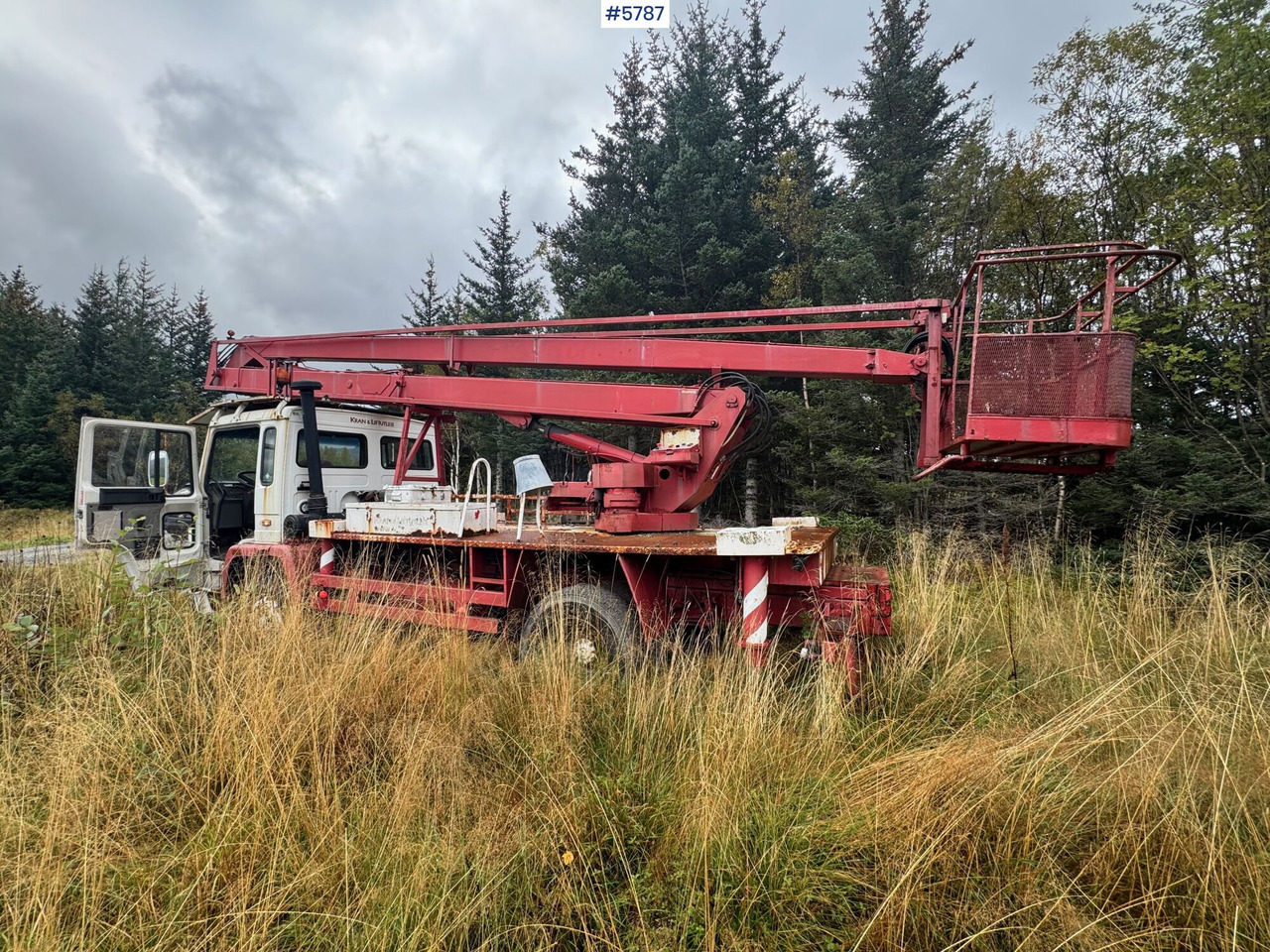 1986 Volvo FL614 with Lift. SEE VIDEO! - Podizna platforma montirana na kamion: slika 1986 Volvo FL614 with Lift. SEE VIDEO! - Podizna platforma montirana na kamion 1986 Volvo FL614 with Lift. SEE VIDEO! - Podizna platforma montirana na kamion: slika 1986 Volvo FL614 with Lift. SEE VIDEO! - Podizna platforma montirana na kamion