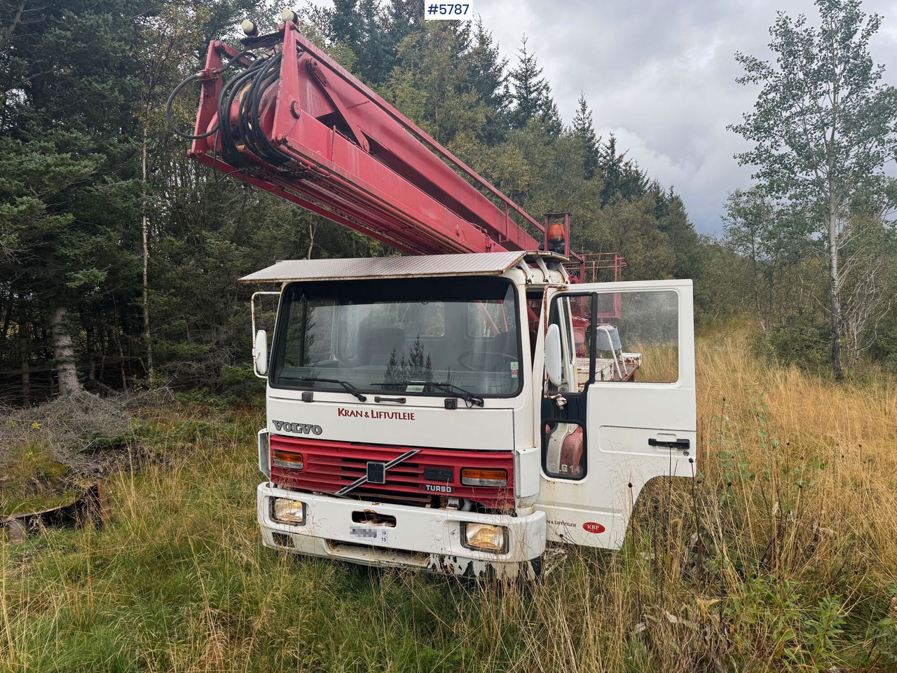 1986 Volvo FL614 with Lift. SEE VIDEO! - Podizna platforma montirana na kamion: slika 1986 Volvo FL614 with Lift. SEE VIDEO! - Podizna platforma montirana na kamion 1986 Volvo FL614 with Lift. SEE VIDEO! - Podizna platforma montirana na kamion: slika 1986 Volvo FL614 with Lift. SEE VIDEO! - Podizna platforma montirana na kamion