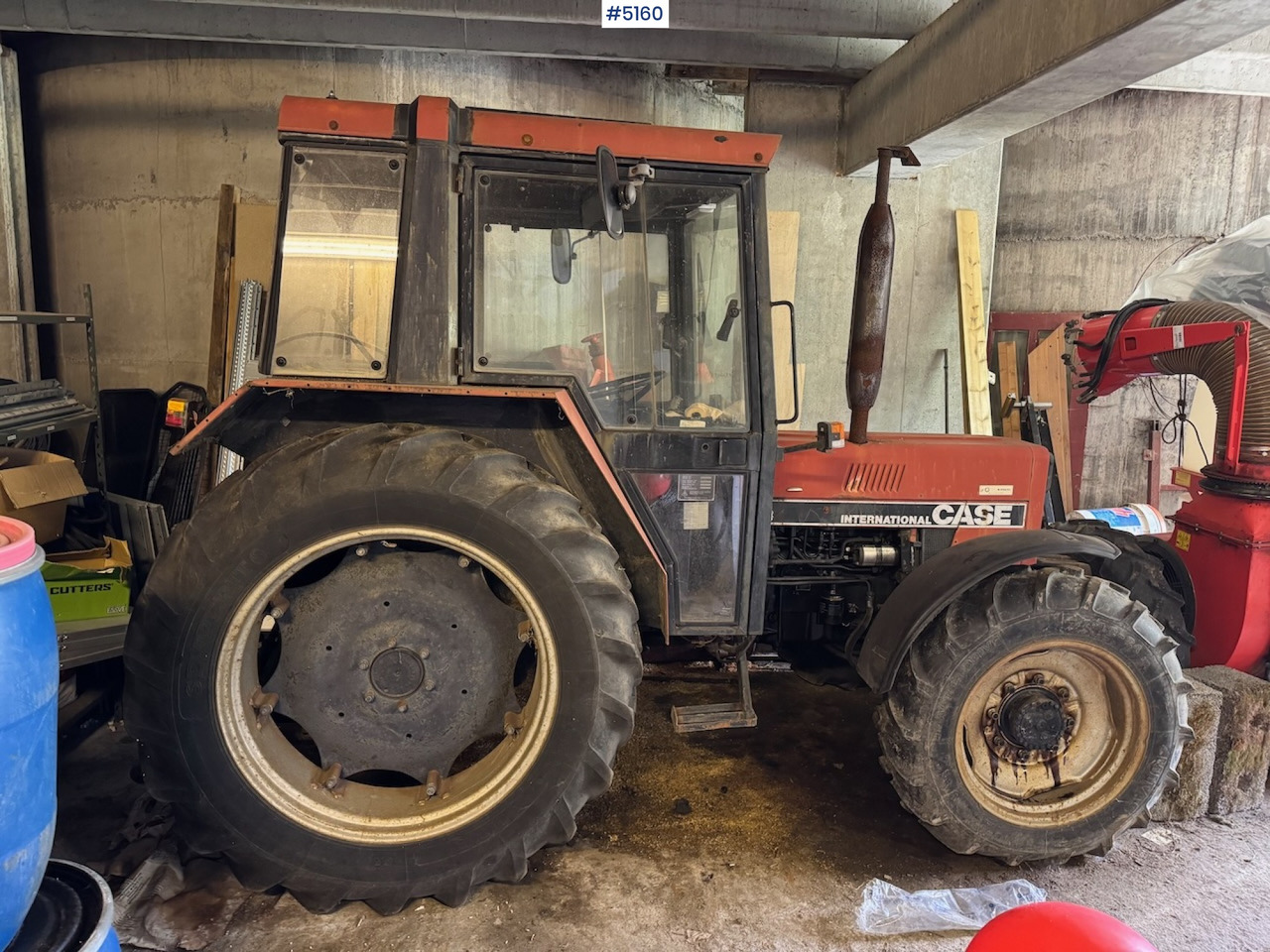 1987 Case International 833 - Traktor: slika 1987 Case International 833 - Traktor 1987 Case International 833 - Traktor: slika 1987 Case International 833 - Traktor