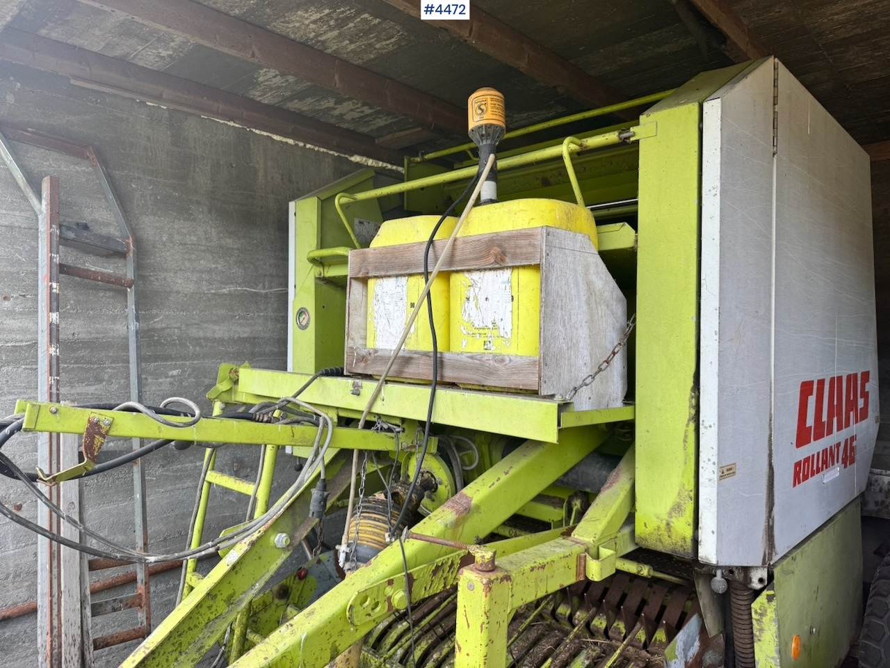 1990 Claas Rollant 46 Round Baler - Oprema za prevrtanje sijena: slika 1990 Claas Rollant 46 Round Baler - Oprema za prevrtanje sijena 1990 Claas Rollant 46 Round Baler - Oprema za prevrtanje sijena: slika 1990 Claas Rollant 46 Round Baler - Oprema za prevrtanje sijena