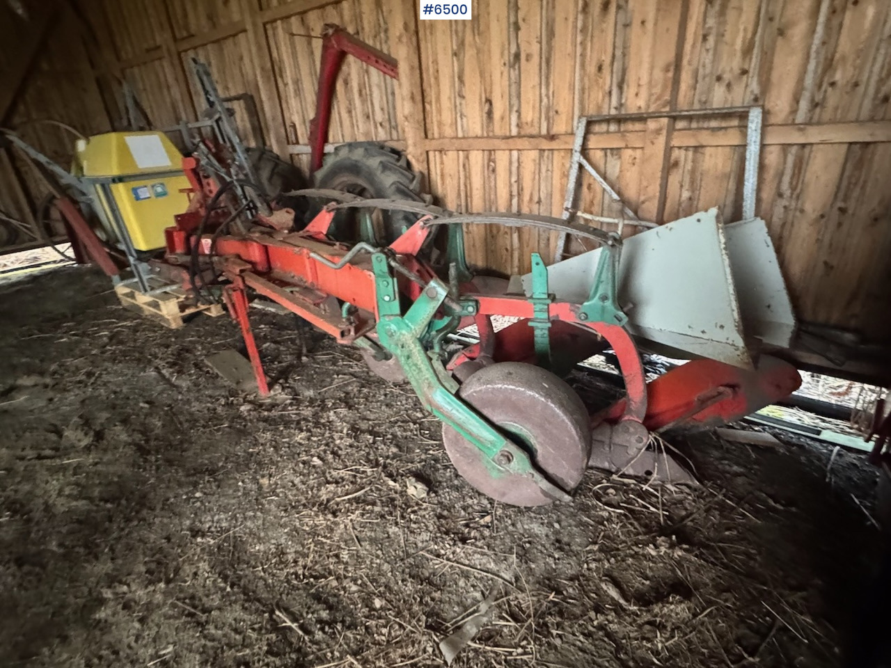 1990 Kverneland 3 furrow plough - Oprema za obradu tla: slika 1990 Kverneland 3 furrow plough - Oprema za obradu tla 1990 Kverneland 3 furrow plough - Oprema za obradu tla: slika 1990 Kverneland 3 furrow plough - Oprema za obradu tla