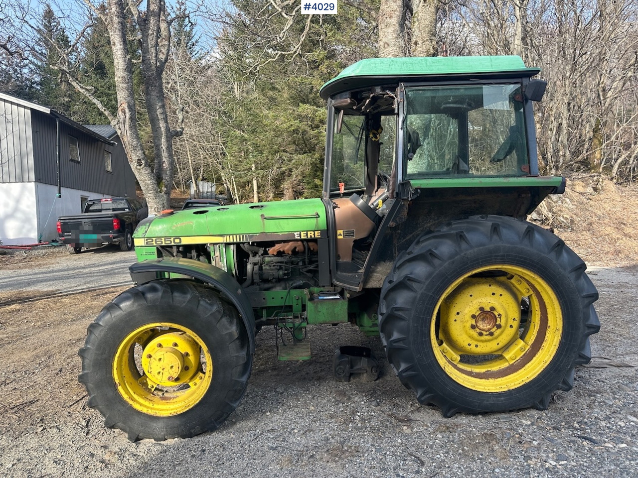 1991 John Deere 2650 Synchron tractor rep.object. - Traktor: slika 1991 John Deere 2650 Synchron tractor rep.object. - Traktor 1991 John Deere 2650 Synchron tractor rep.object. - Traktor: slika 1991 John Deere 2650 Synchron tractor rep.object. - Traktor