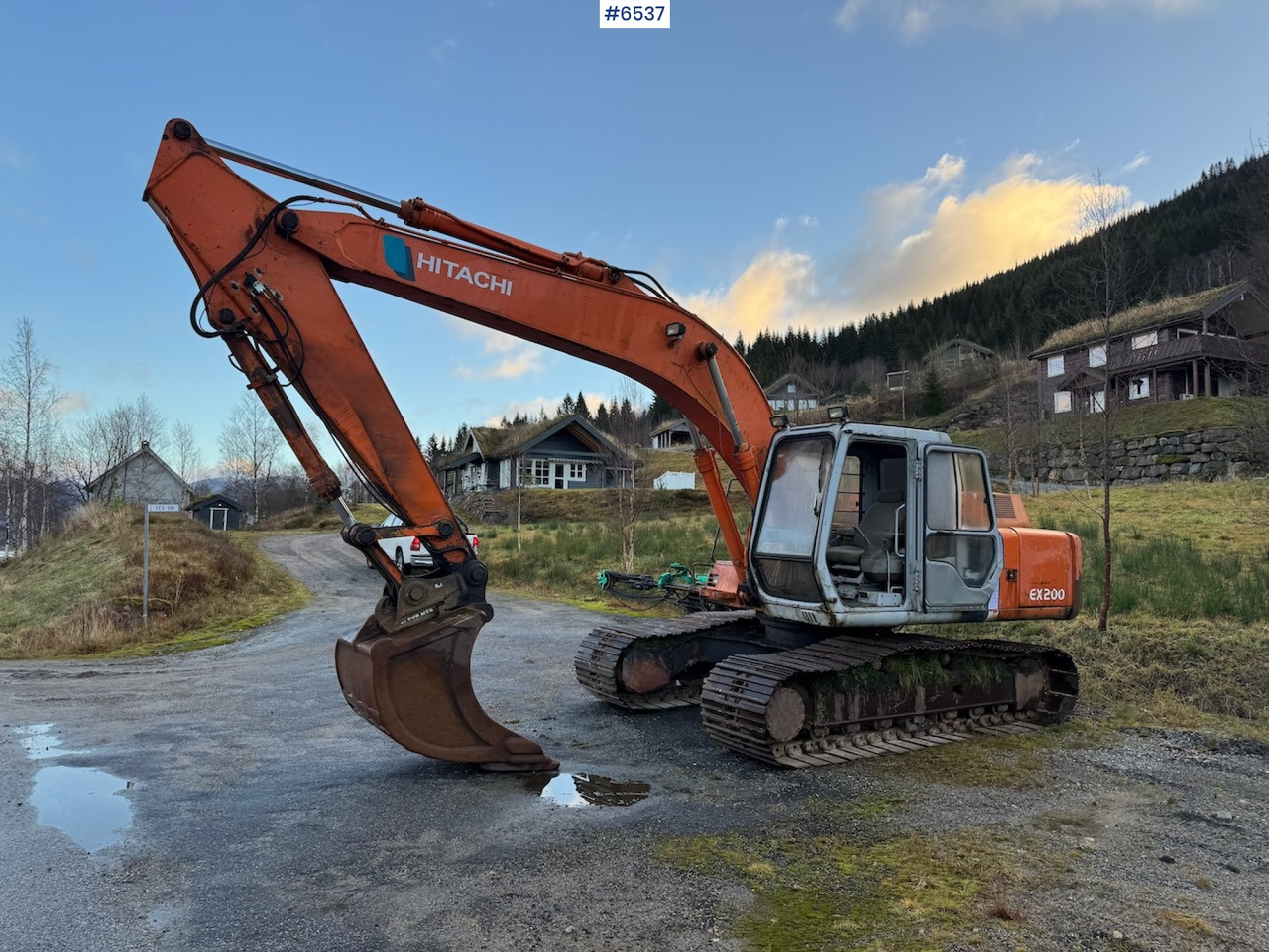 1992 Hitachi EX 200-2. Few hours. - Bager: slika 1992 Hitachi EX 200-2. Few hours. - Bager 1992 Hitachi EX 200-2. Few hours. - Bager: slika 1992 Hitachi EX 200-2. Few hours. - Bager