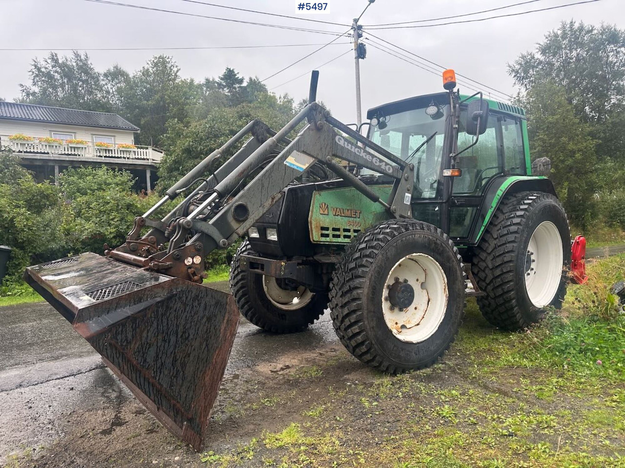 1994 Valmet 6400 Turbo 4x4 tractor with front loader and agricultural tires on rims. - Traktor: slika 1994 Valmet 6400 Turbo 4x4 tractor with front loader and agricultural tires on rims. - Traktor 1994 Valmet 6400 Turbo 4x4 tractor with front loader and agricultural tires on rims. - Traktor: slika 1994 Valmet 6400 Turbo 4x4 tractor with front loader and agricultural tires on rims. - Traktor