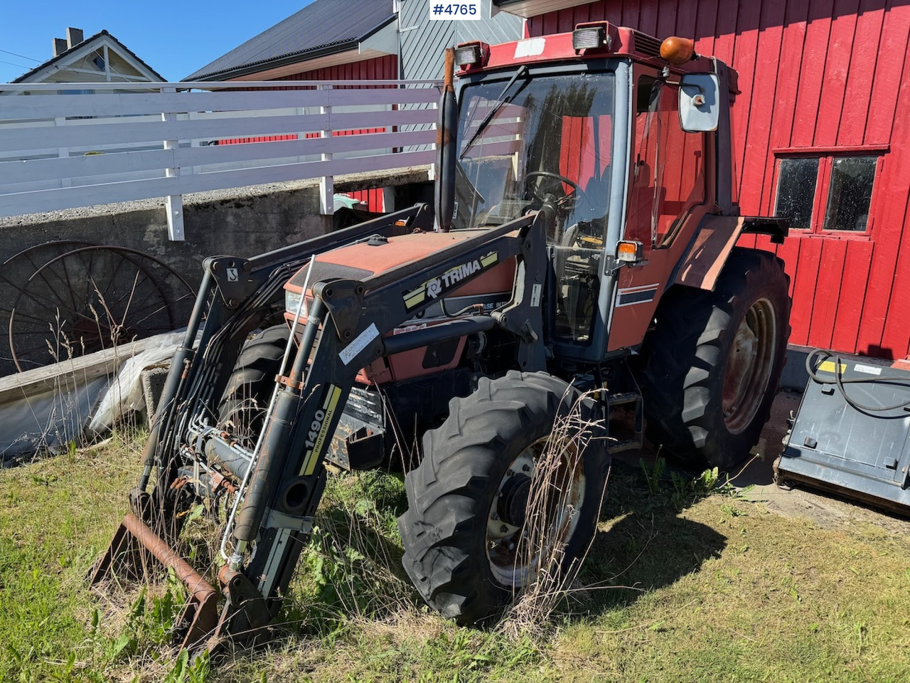1995 Case International 4230 w/front loader. - Traktor: slika 1995 Case International 4230 w/front loader. - Traktor 1995 Case International 4230 w/front loader. - Traktor: slika 1995 Case International 4230 w/front loader. - Traktor