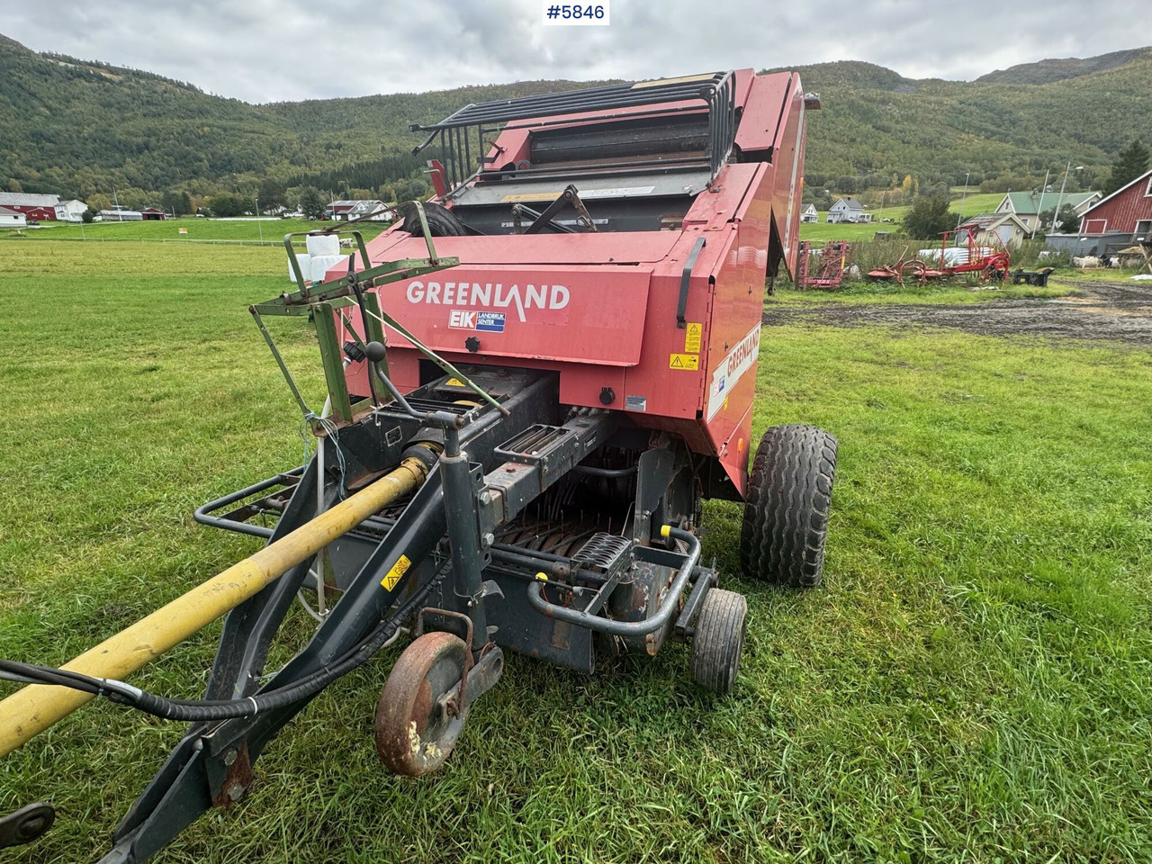 Oprema za prevrtanje sijena 1996 Greenland RF120 round baler. WATCH THE VIDEO!: slika Oprema za prevrtanje sijena 1996 Greenland RF120 round baler. WATCH THE VIDEO! Oprema za prevrtanje sijena 1996 Greenland RF120 round baler. WATCH THE VIDEO!: slika Oprema za prevrtanje sijena 1996 Greenland RF120 round baler. WATCH THE VIDEO!