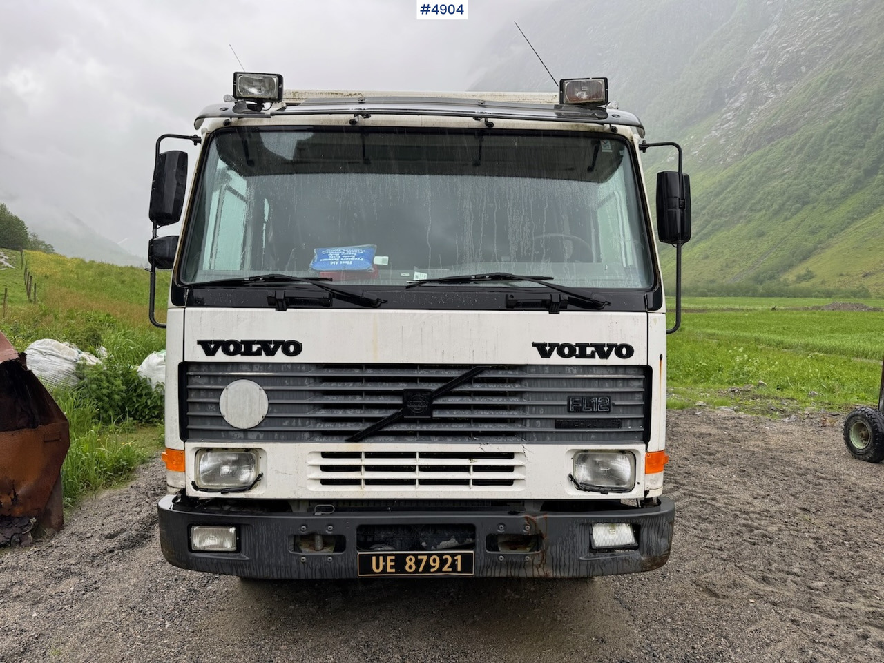 Kamion za prijevoz stoke 1996 Volvo FL12 6x2 Animal transport.: slika Kamion za prijevoz stoke 1996 Volvo FL12 6x2 Animal transport.