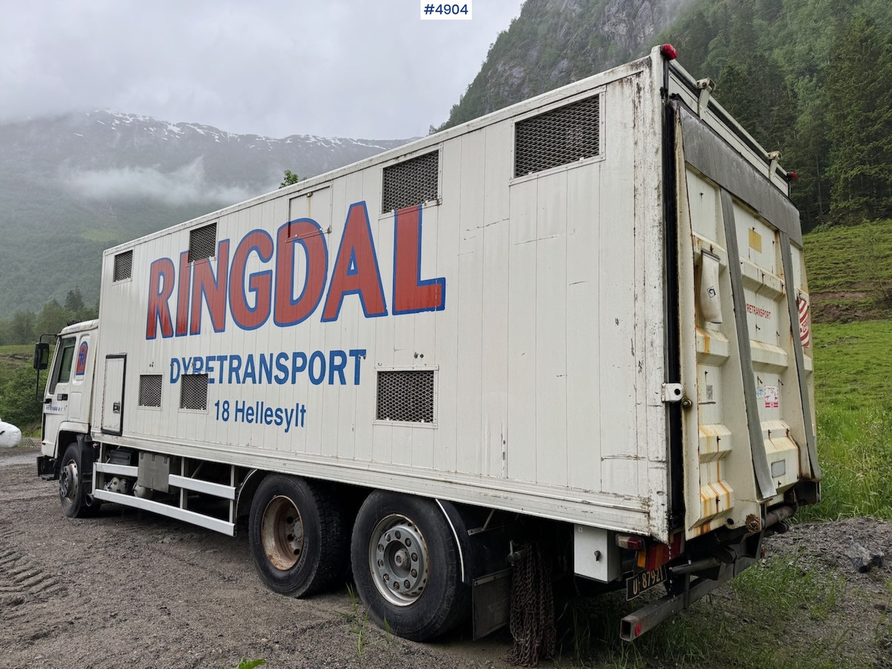 Kamion za prijevoz stoke 1996 Volvo FL12 6x2 Animal transport.: slika Kamion za prijevoz stoke 1996 Volvo FL12 6x2 Animal transport.