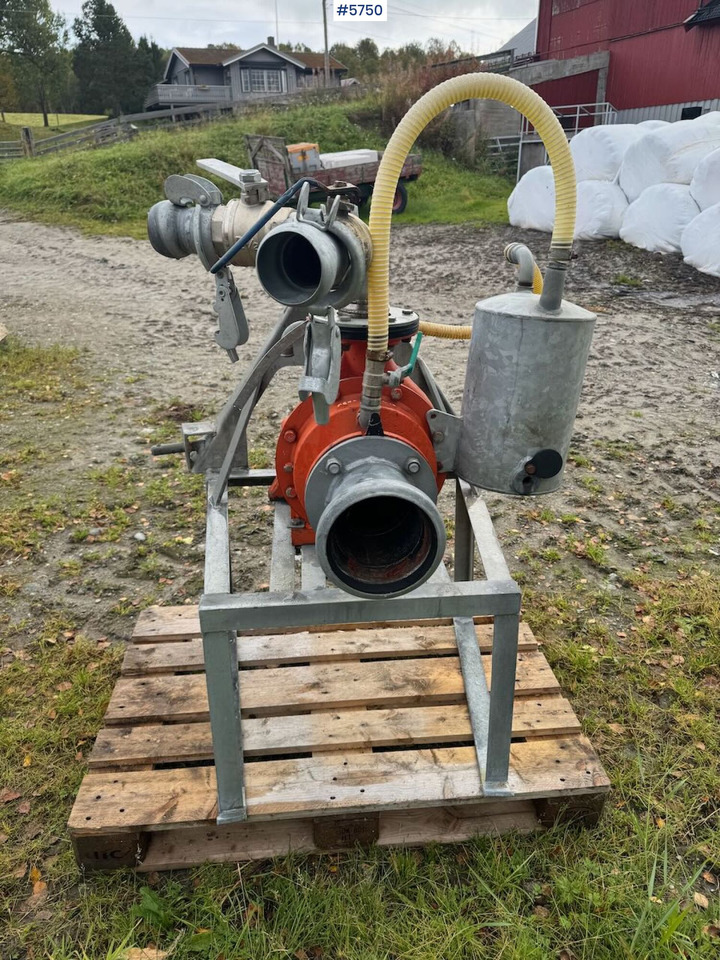 1997 Doda Manure Pump - Oprema za gnojenje: slika  1997 Doda Manure Pump - Oprema za gnojenje 1997 Doda Manure Pump - Oprema za gnojenje: slika  1997 Doda Manure Pump - Oprema za gnojenje