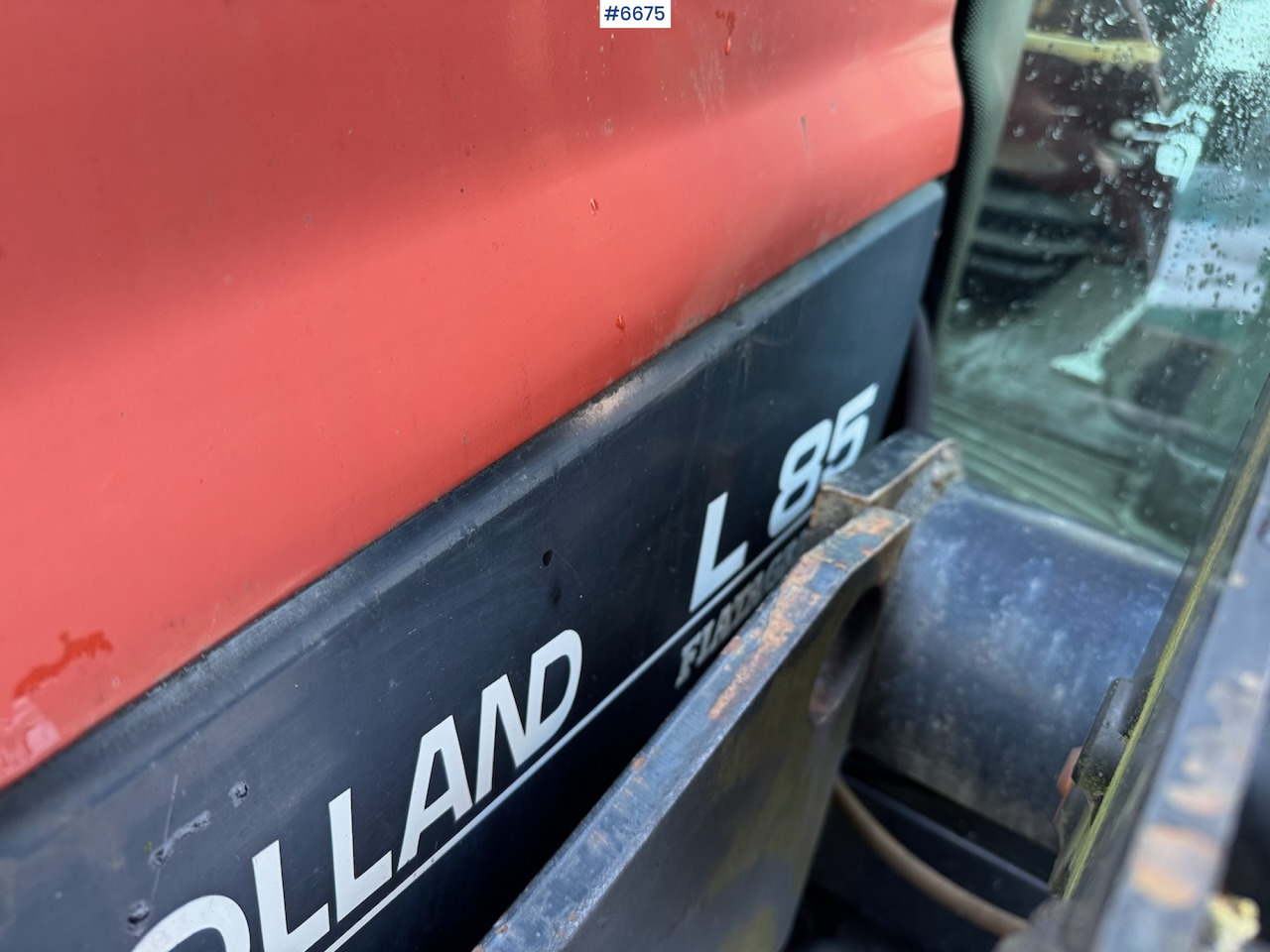 1997 New Holland L 85 w/ front loader. - Traktor: slika 1997 New Holland L 85 w/ front loader. - Traktor 1997 New Holland L 85 w/ front loader. - Traktor: slika 1997 New Holland L 85 w/ front loader. - Traktor